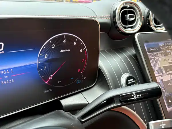 Mercedes-Benz GLC 2023, фото 11