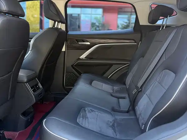 Haval H6 2023, фото 11
