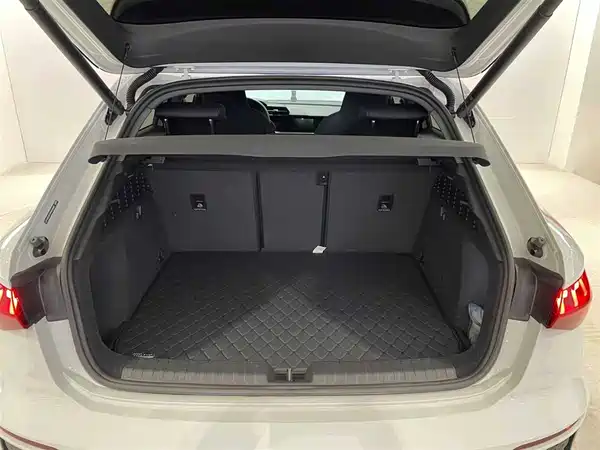 Audi A3 2021, фото 6