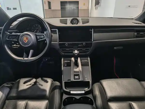 Porsche Macan 2022, фото 9