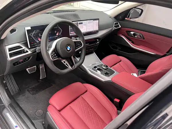 BMW 3 Series 2025, фото 7