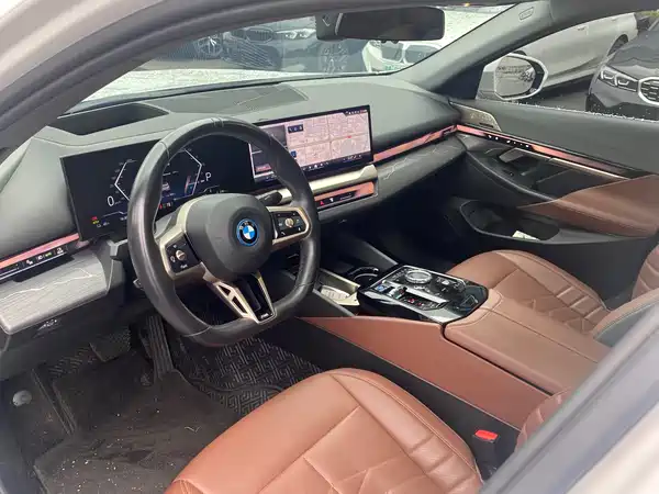 BMW i5 2024, фото 8