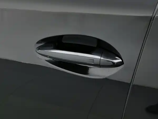 Hongqi E-QM5 2021, фото 18