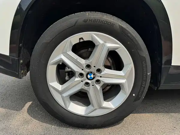 BMW X1 2023, фото 16