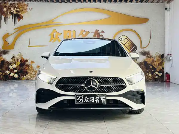 Mercedes-Benz A-Class 2023, фото 2