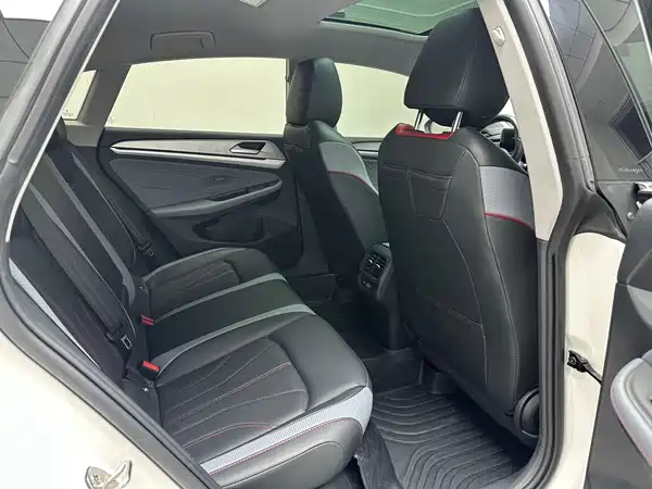 Volkswagen Lamando 2022, фото 7