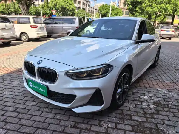 BMW 1 Series 2022