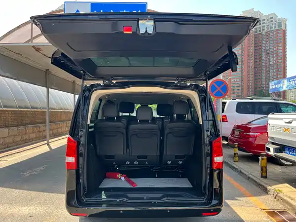 Mercedes-Benz Vito 2024, фото 27