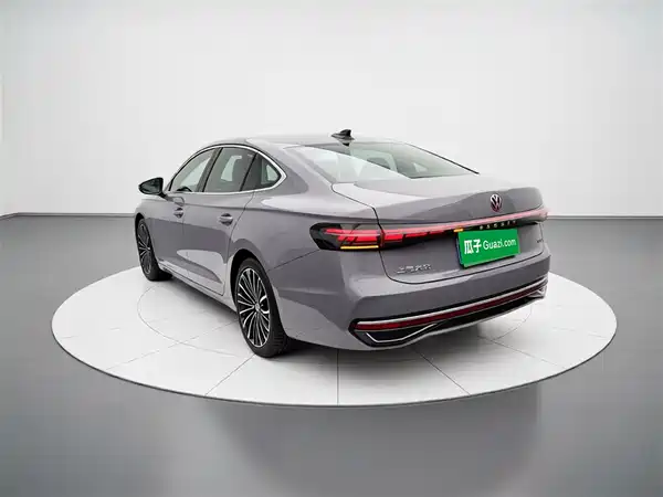 Volkswagen Passat 2025, фото 4