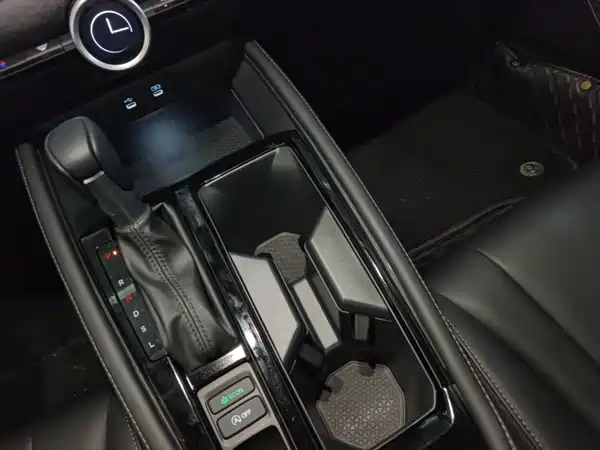 Honda Inspire 2023, фото 13