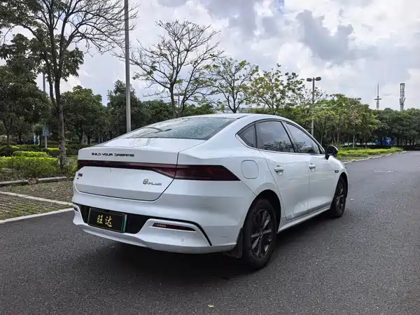  Qin PLUS