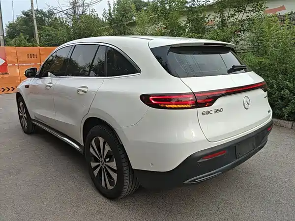 Mercedes-Benz EQC 2021, фото 4