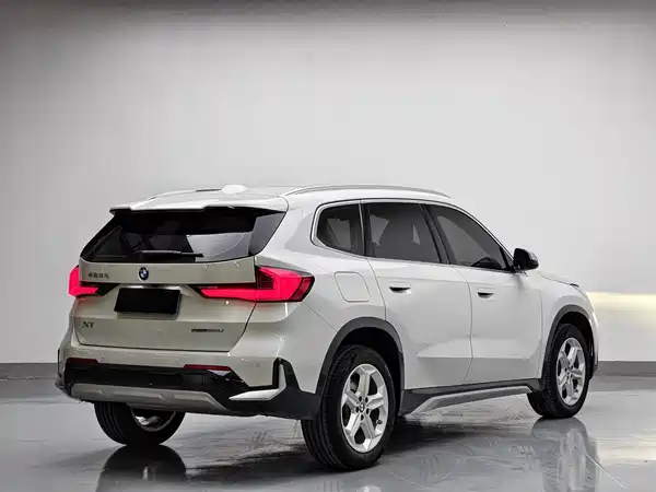 BMW X1 2023, фото 4