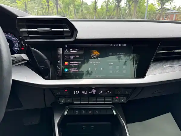 Audi A3 2022, фото 17
