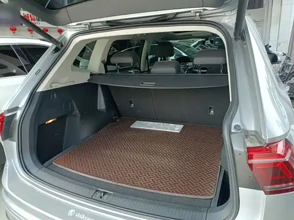 Volkswagen Tiguan L 2022, фото 18