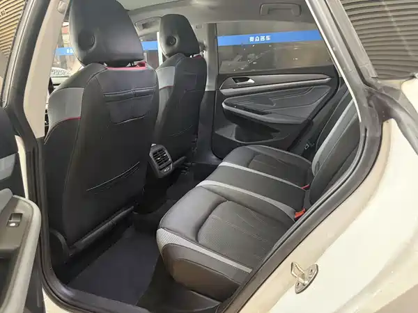 Volkswagen Lamando 2024, фото 8
