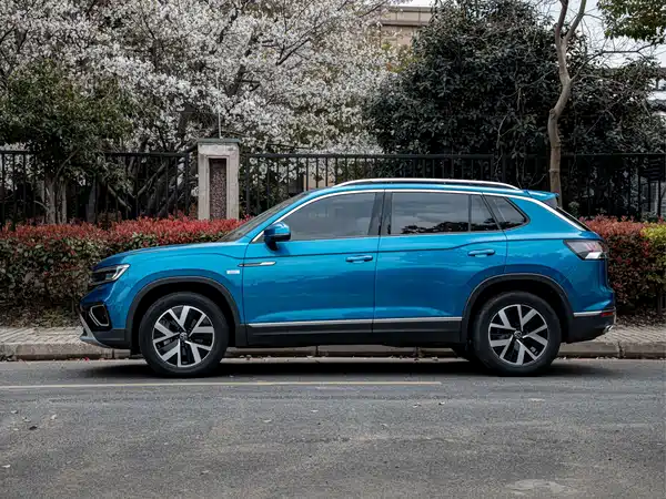 Volkswagen Tayron 2023, фото 3