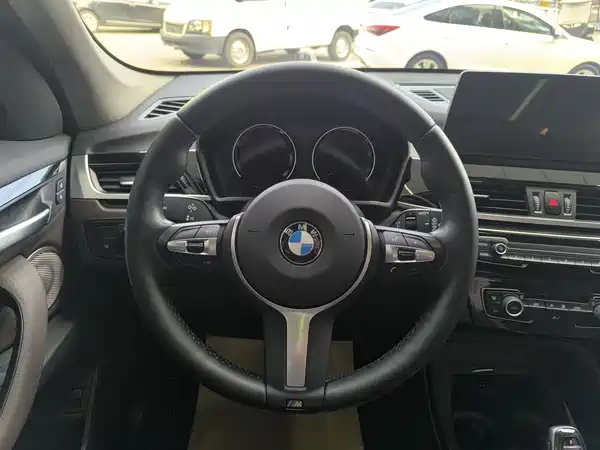 BMW X1 2022, фото 15