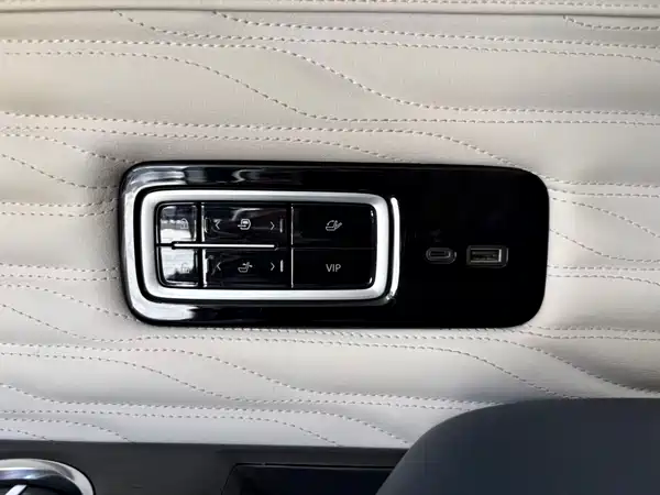 Buick Century 2023, фото 15