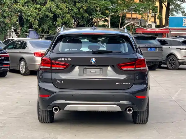 BMW X1 2022, фото 4