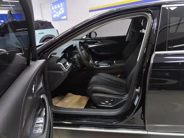 Hongqi H5 2024, фото 9