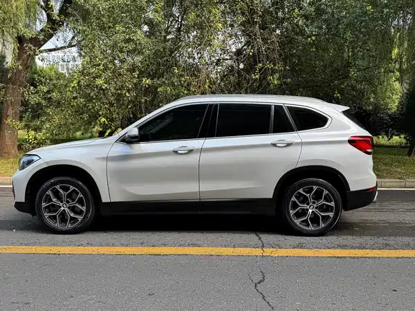 BMW X1 2022, фото 4