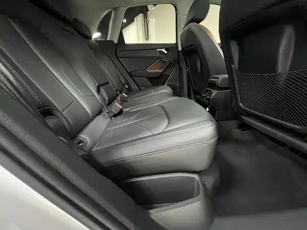 Audi Q3 2022, фото 16