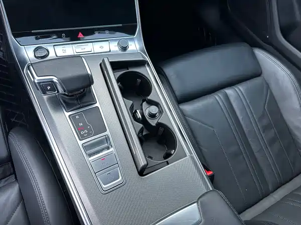Audi A7 2023, фото 9