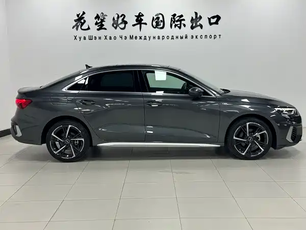 Audi A3 2022, фото 4