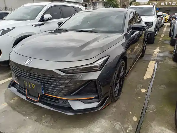 Changan UNI-V 2023