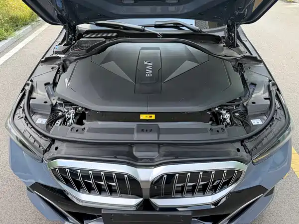 BMW i5 2024, фото 29