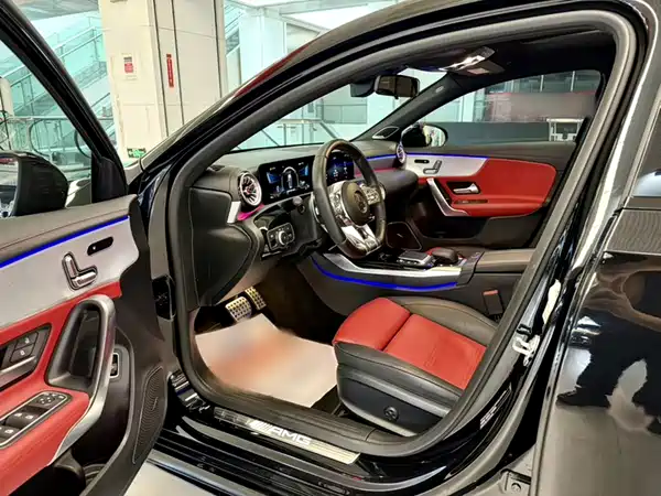 Mercedes-Benz A-Class AMG 2022, фото 17