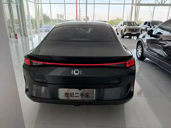 Changan Qiyuan A05 2025, фото 12