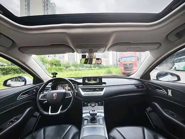 Hongqi H5 2022, фото 9