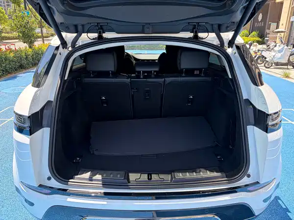 Land Rover Range Rover Evoque 2023, фото 25