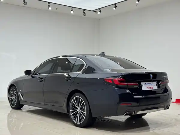 BMW 5 Series 2022, фото 4