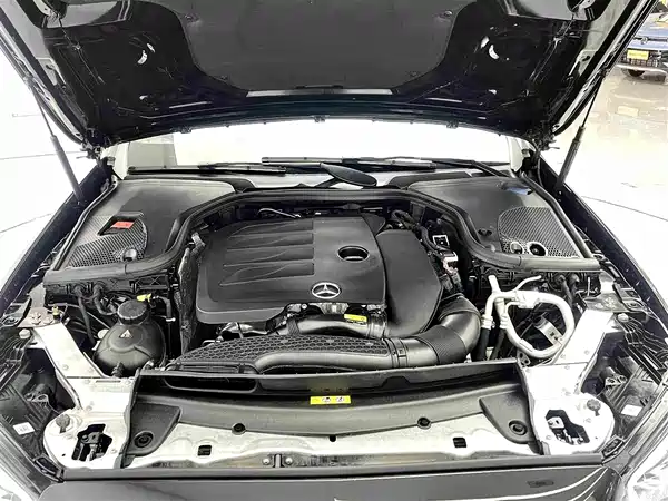 Mercedes-Benz E-Class 2023, фото 17