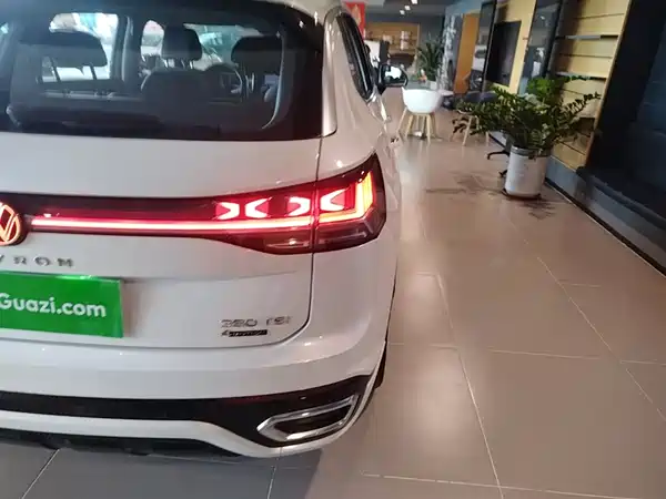 Volkswagen Tayron 2023, фото 7