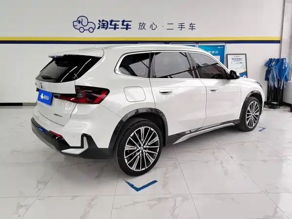 BMW X1 2023, фото 3