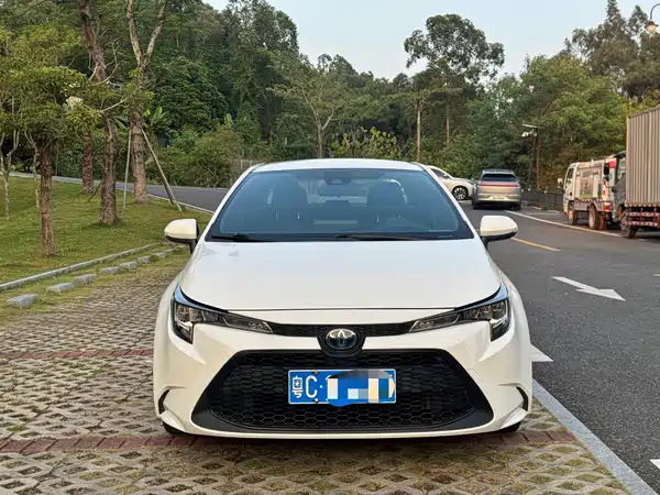 Toyota Levin 2022, фото 2