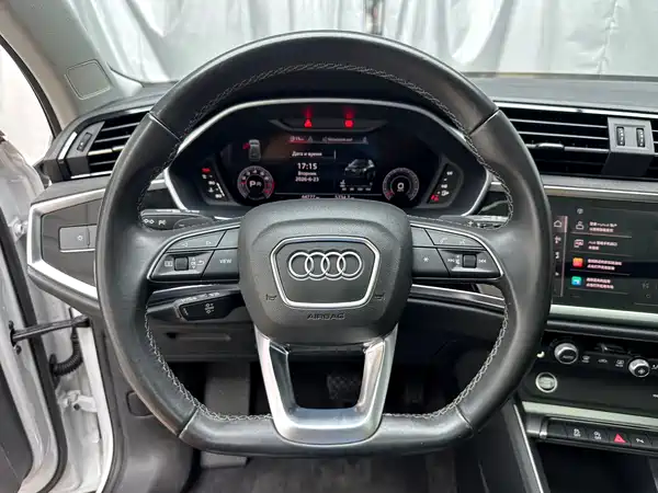 Audi Q3 2022, фото 7