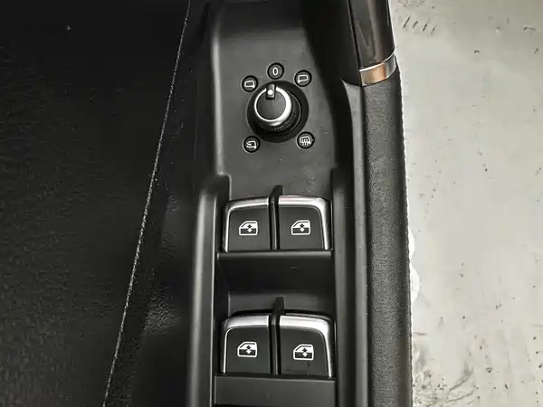 Audi Q2L 2022, фото 19