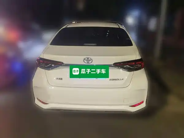 Toyota Corolla 2022, фото 3