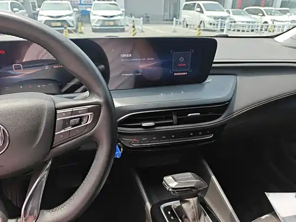 Buick Verano 2023, фото 9
