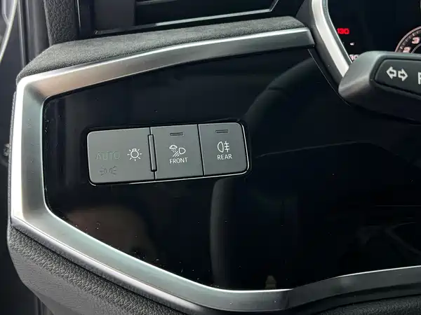Audi Q3 2022, фото 12