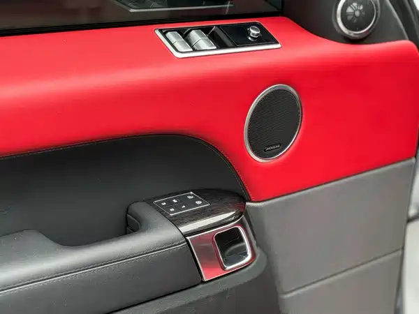 Land Rover Range Rover Sport 2022, фото 12