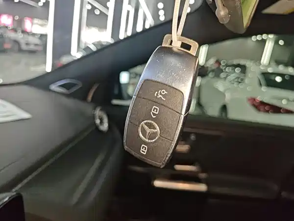 Mercedes-Benz GLA 2024, фото 9