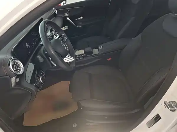 Mercedes-Benz A-Class 2023, фото 14