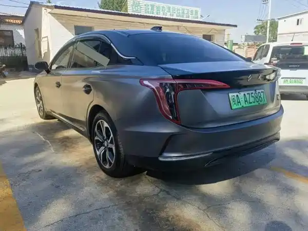 Hongqi E-QM5 2022, фото 7
