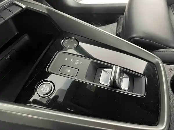 Audi A3 2022, фото 16